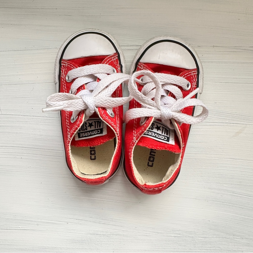Red Converse - Picture 2 of 4